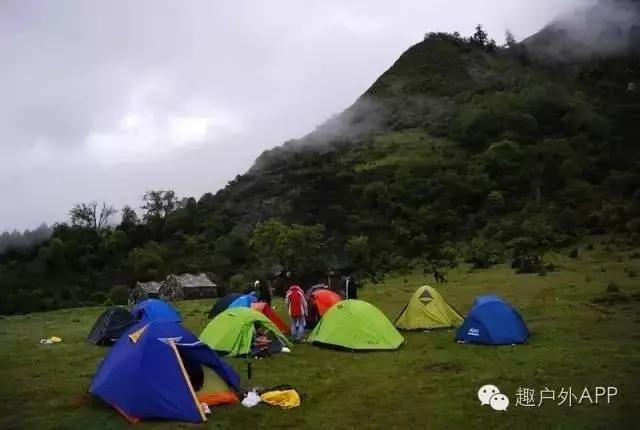 成都麓客岛露营起源，探寻最早的历史足迹